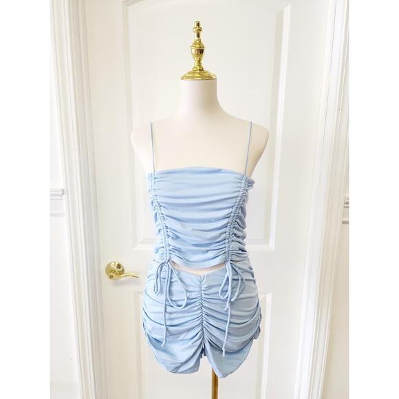 Adjustable Ruched Short Set - Picture 2 of 5